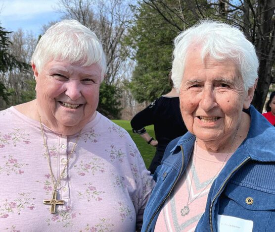 Sister Patty Sister Paula 1200