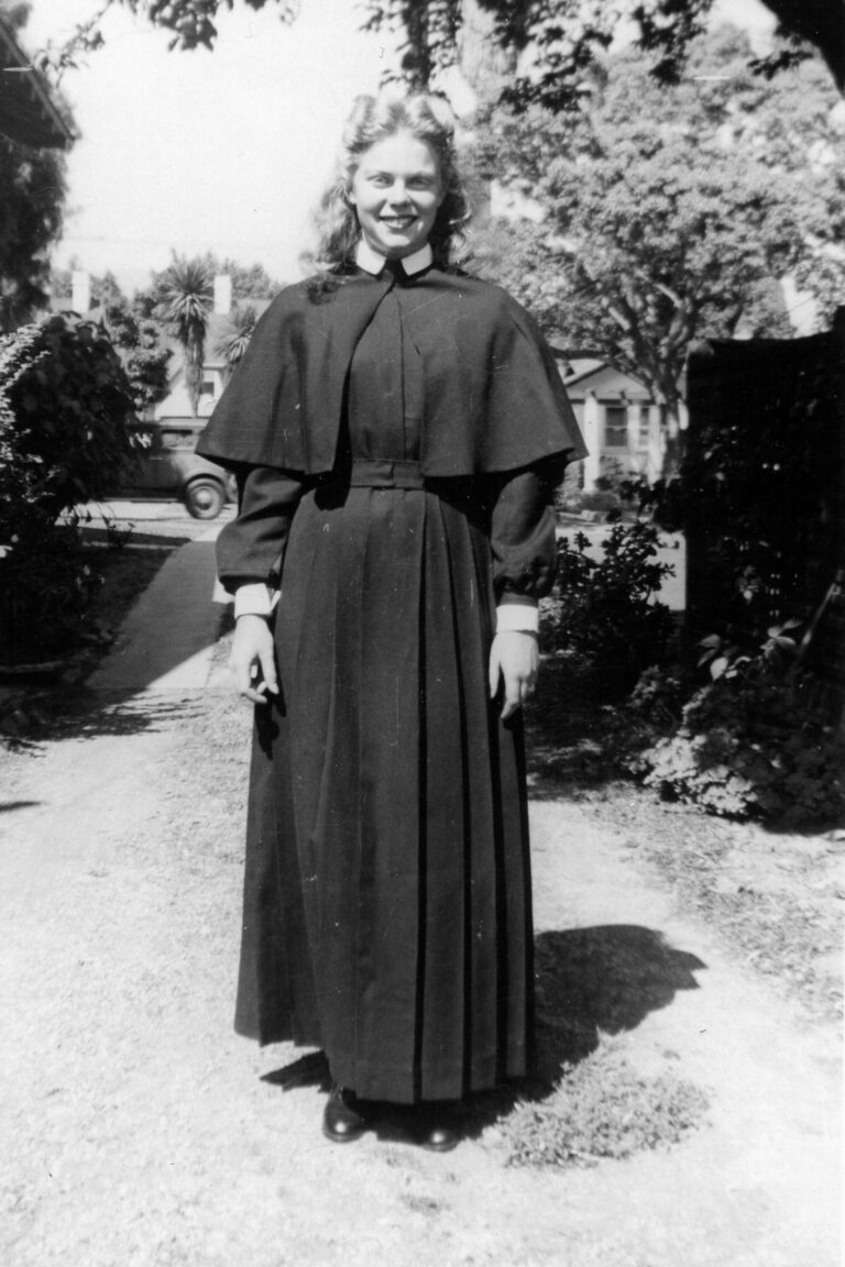 SR Ella Ruth as Postulant