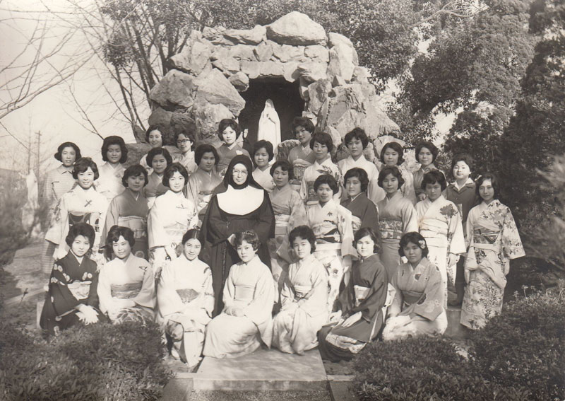 1924 Sisters in Japan 3