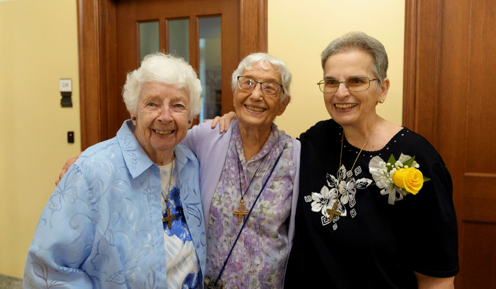 Sisters group photo 1024x597