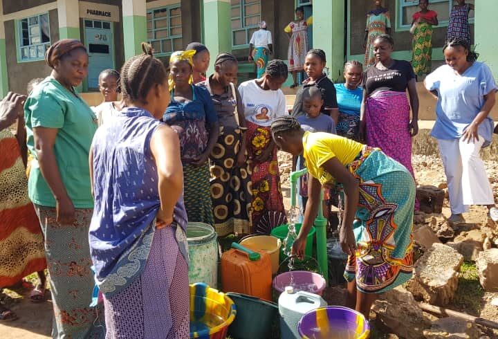 3 Kitenda new village water source 2021 photovoltaic Africa