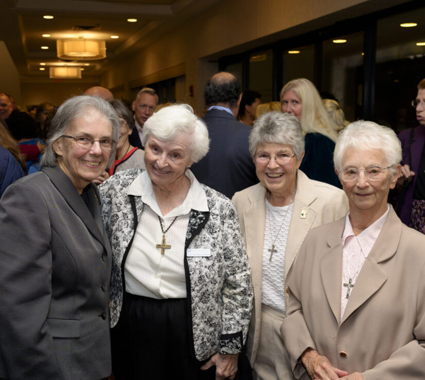 Gala Several Sisters