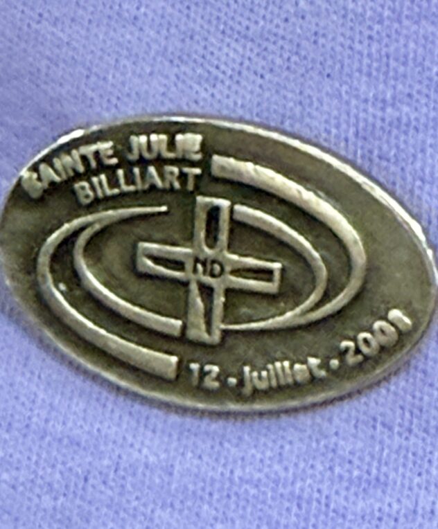 Associates pin1