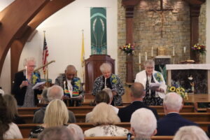 Jubilarians with candles in front Windsor Jubilee 2026 420